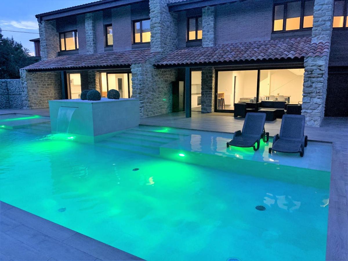 2 Apartamentos En Villa Con Piscina Privada En Asturias El Marquesau Noriega Exterior photo