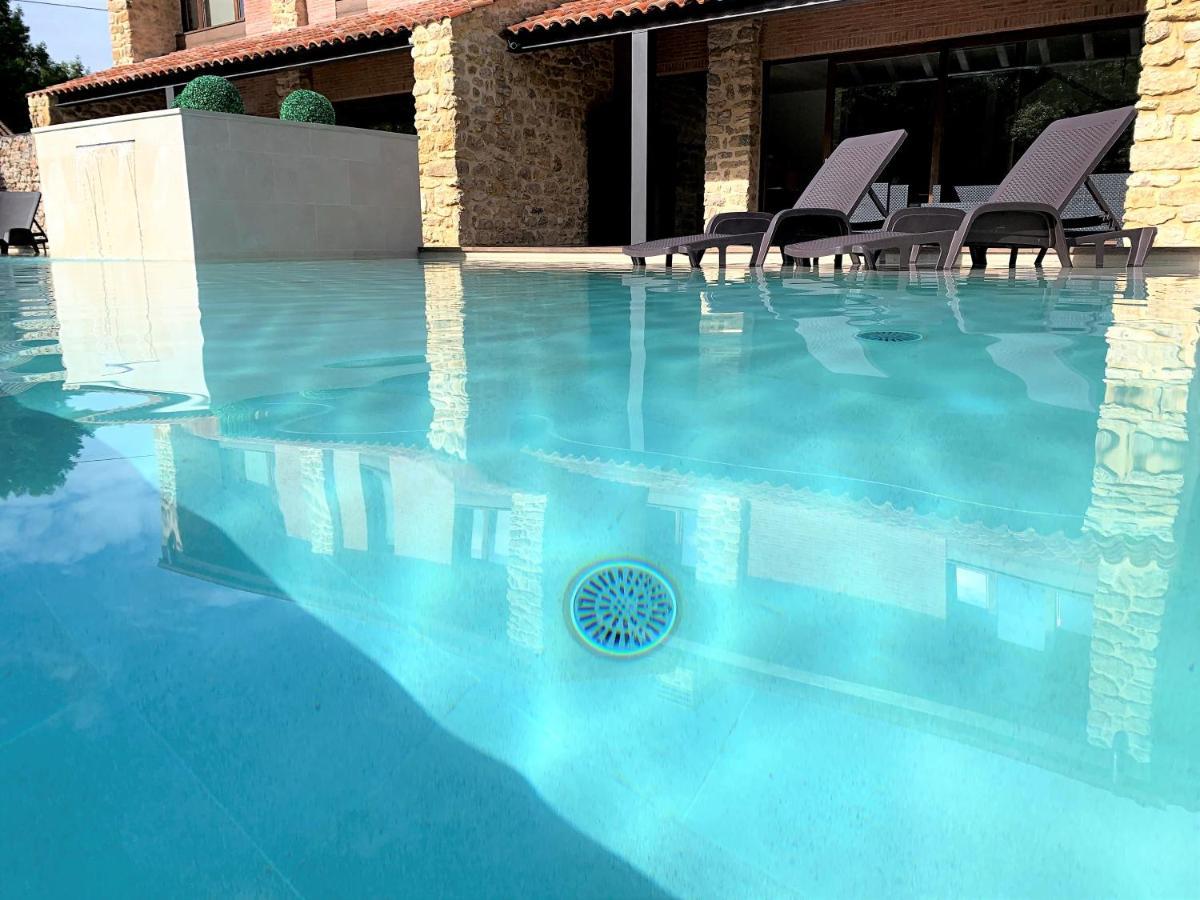 2 Apartamentos En Villa Con Piscina Privada En Asturias El Marquesau Noriega Exterior photo